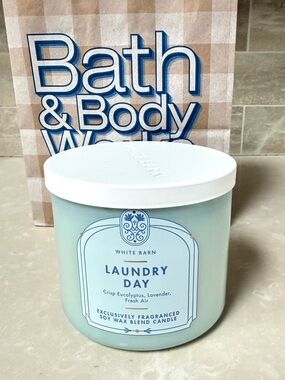 Bath & Body Works Laundry Day Large 3-Wick Scented Candle 14.5oz BBW New